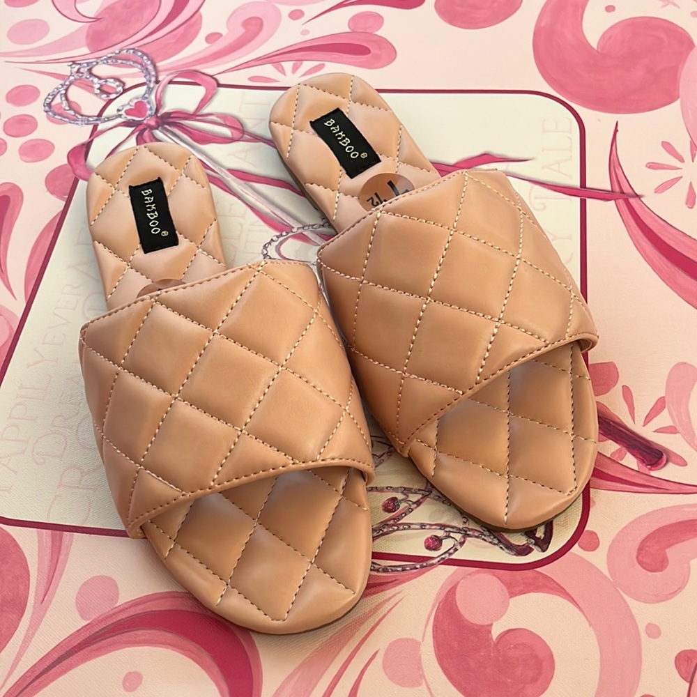 New sandals size 7.5